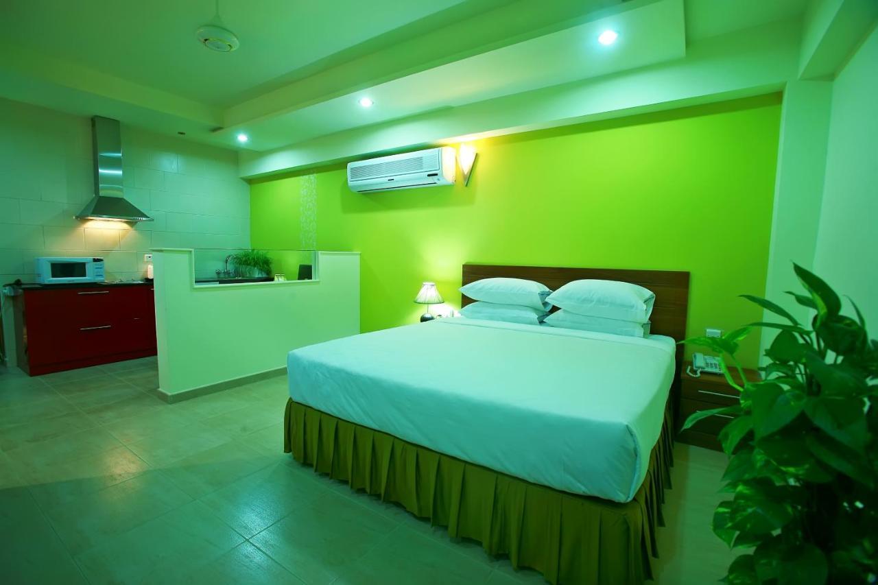 Johny International Hotel Muscat Ngoại thất bức ảnh