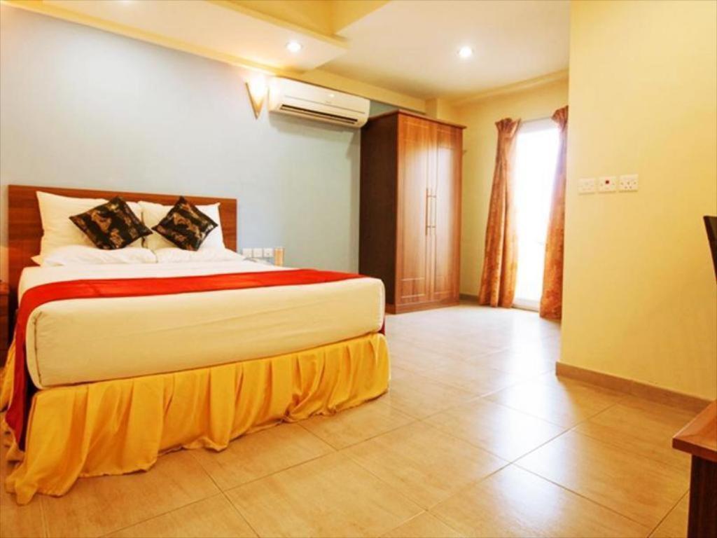 Johny International Hotel Muscat Ngoại thất bức ảnh
