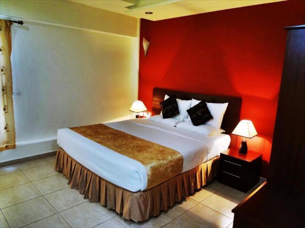 Johny International Hotel Muscat Ngoại thất bức ảnh