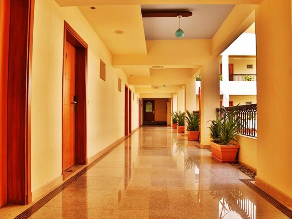Johny International Hotel Muscat Ngoại thất bức ảnh
