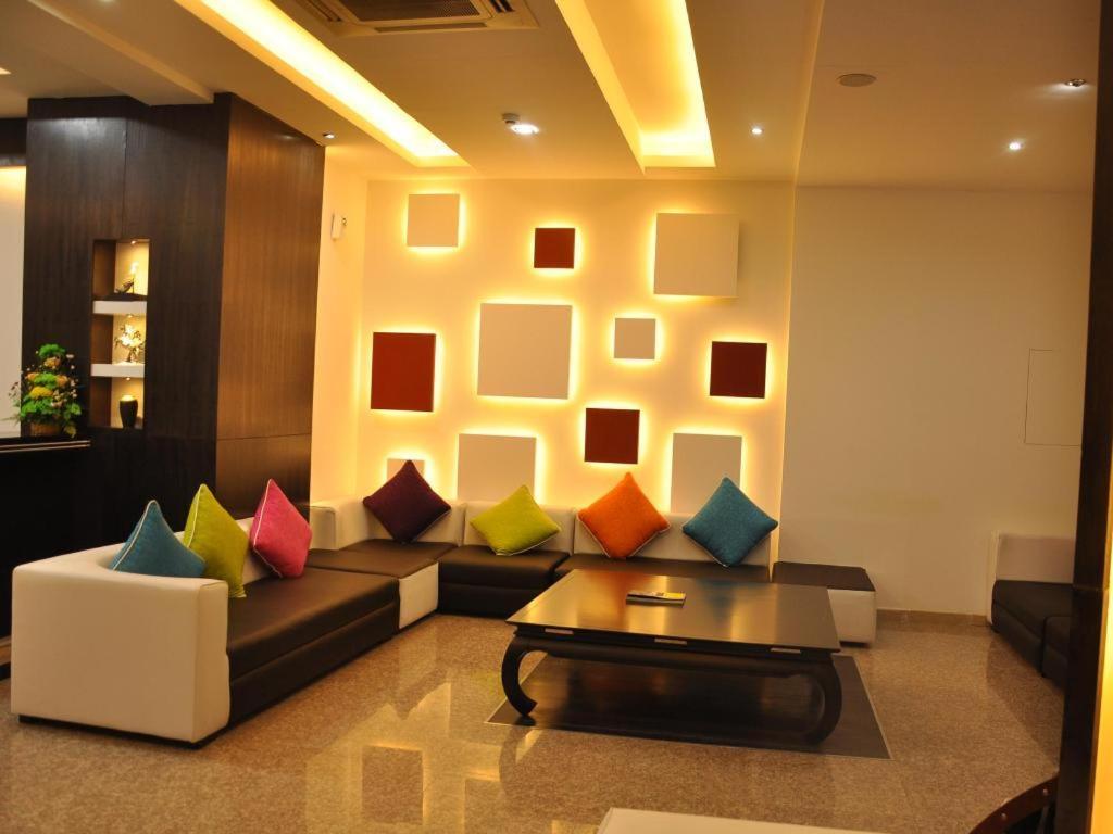 Johny International Hotel Muscat Ngoại thất bức ảnh